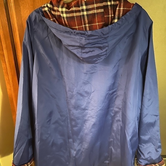 EUC-Women’s light weighted jacket. - Picture 2 of 7